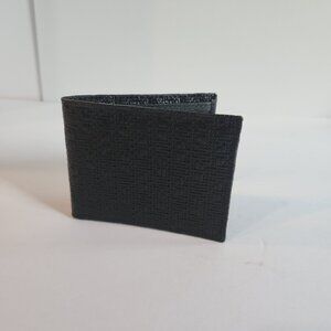 Roundtree & Yorke  Bi-Fold Flip Wallet Genuine Leather Black